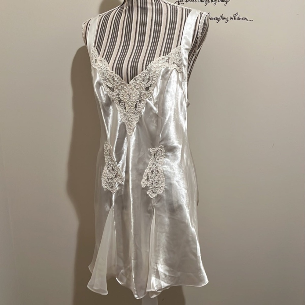Victoria’s Secret satin night gown night dress